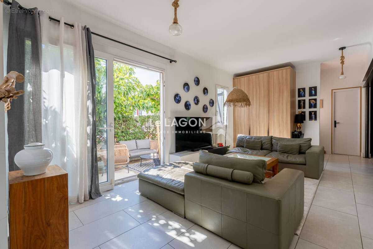 Maison à SAINT-CYPRIEN