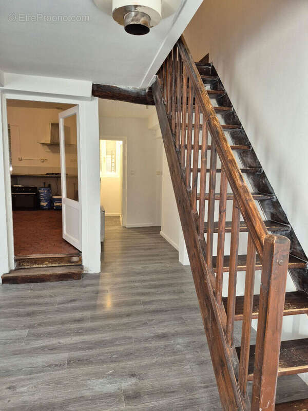 Appartement 70 m² à Saint-Gilles  - photo 5