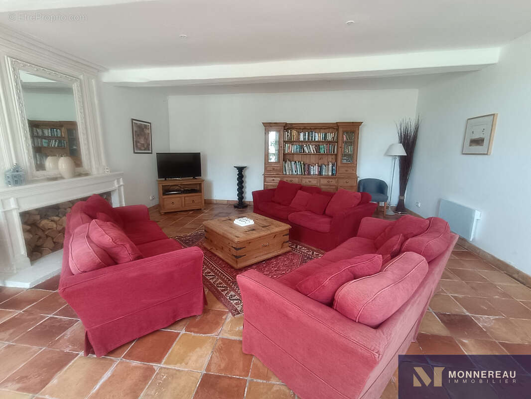 Maison à MORTAGNE-SUR-GIRONDE