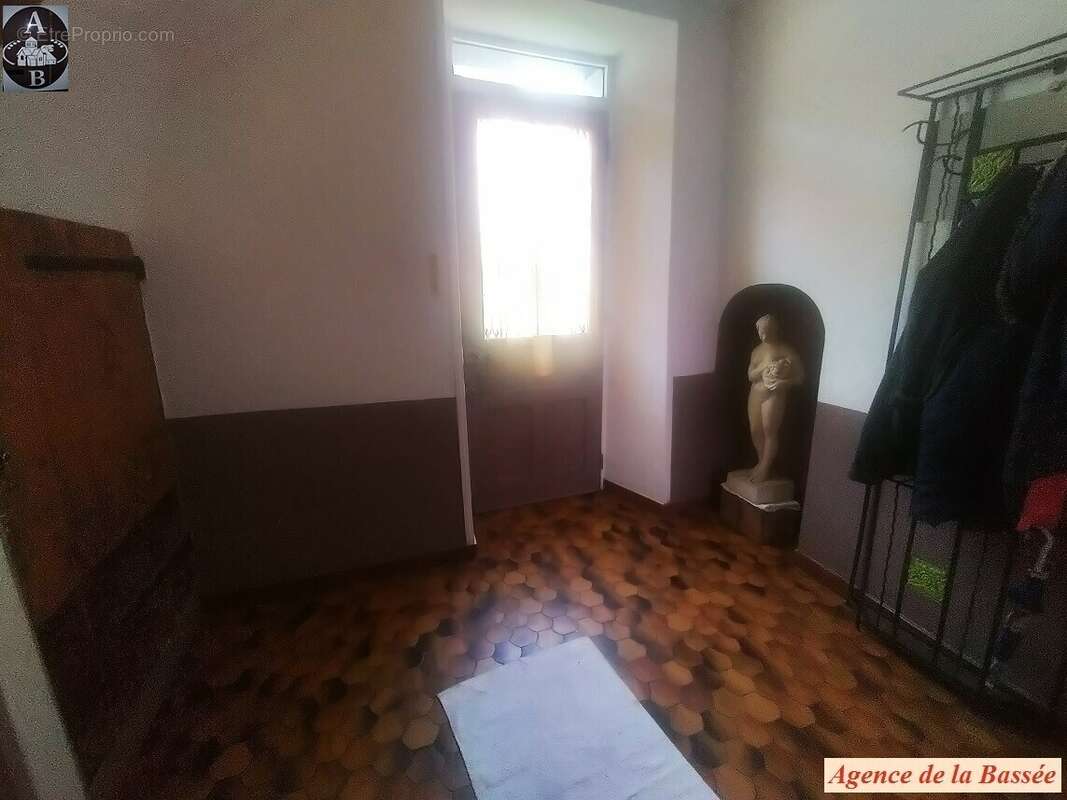 Maison 107 m² à Provins  - photo 7