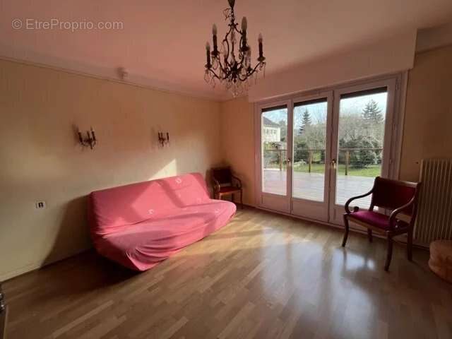 Maison à SAINT-REMY-LES-CHEVREUSE