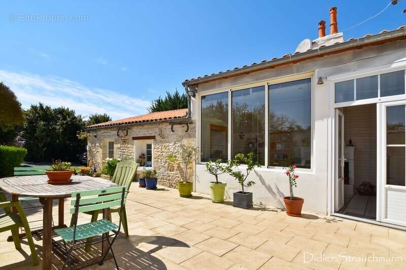 Maison à AIGREFEUILLE-D&#039;AUNIS