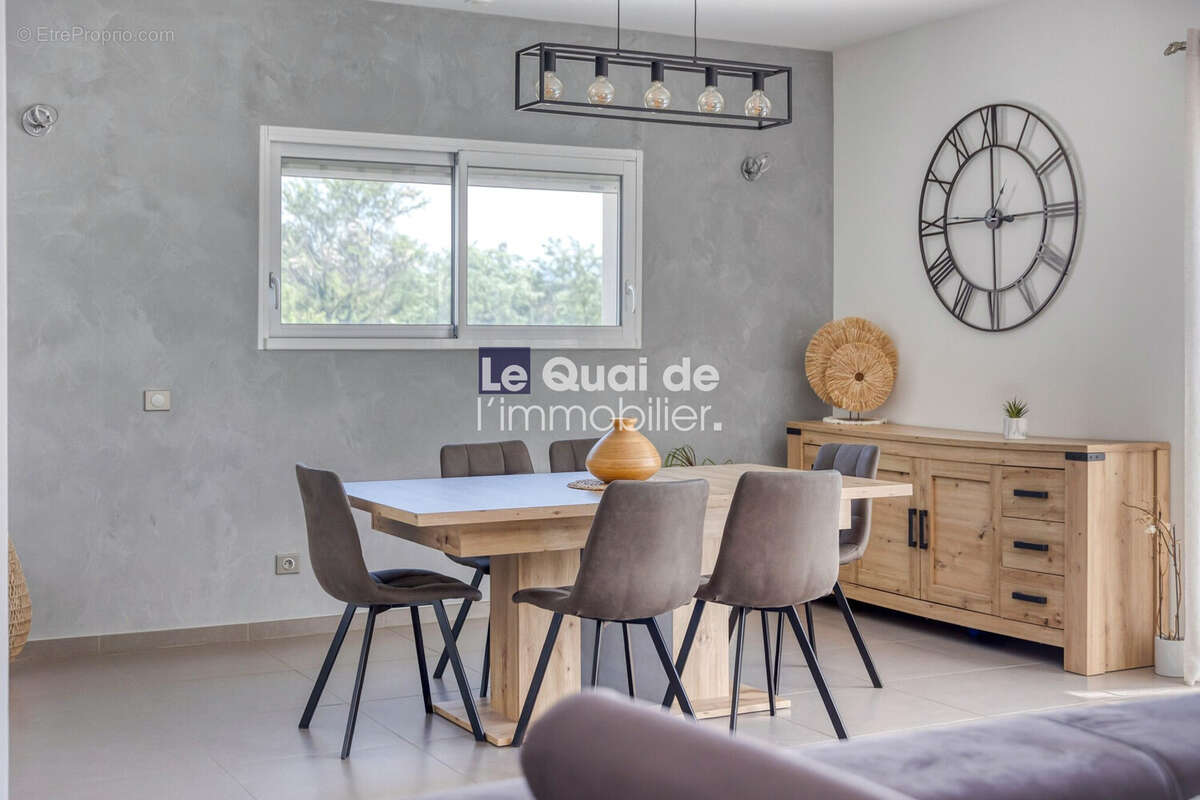 Maison 163 m² à Moirans  - photo 6