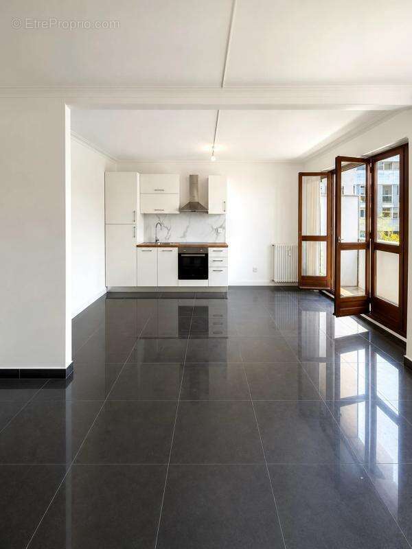 Appartement de 3 pièces de 63 m² à Chelles - photo 3