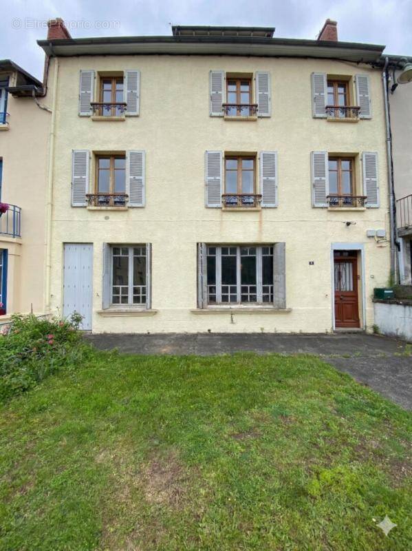 Maison à GIAT