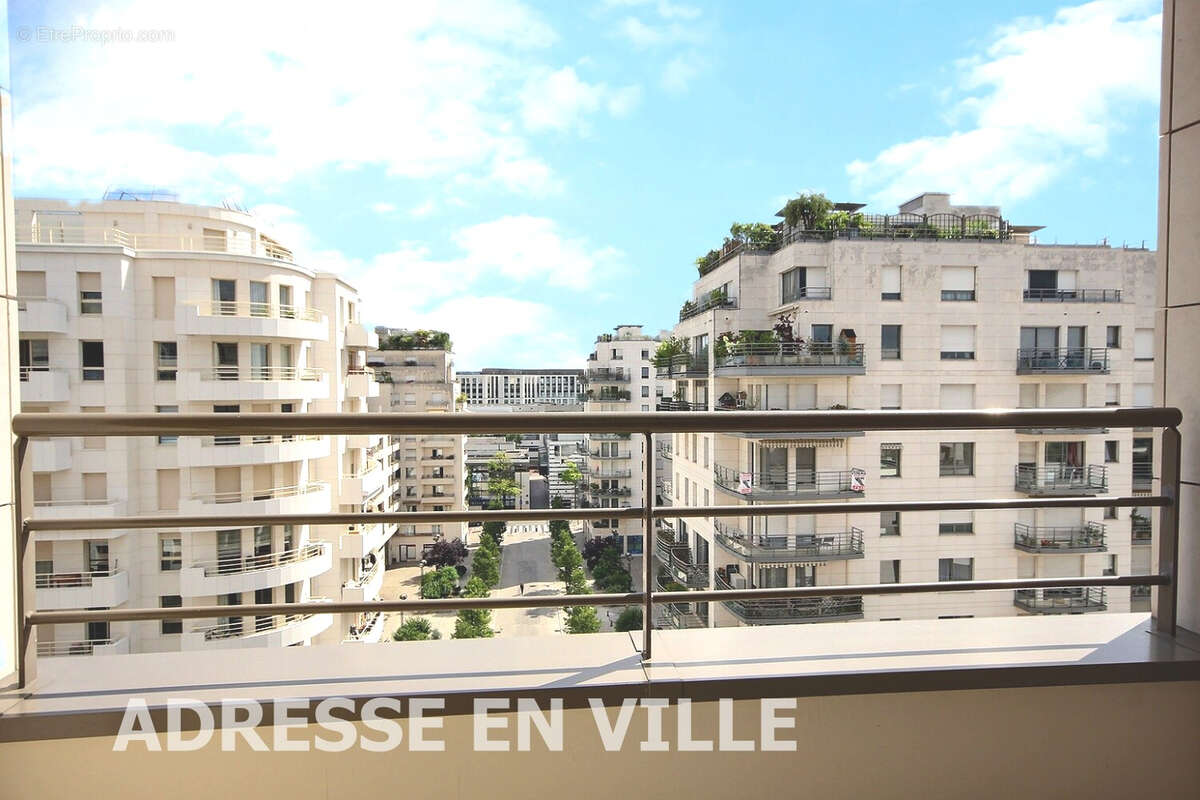 Appartement à LEVALLOIS-PERRET