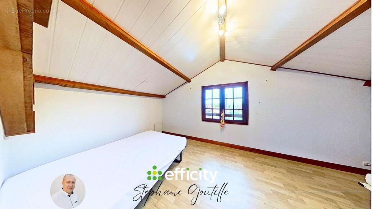 Maison à LE BOIS-D&#039;OINGT