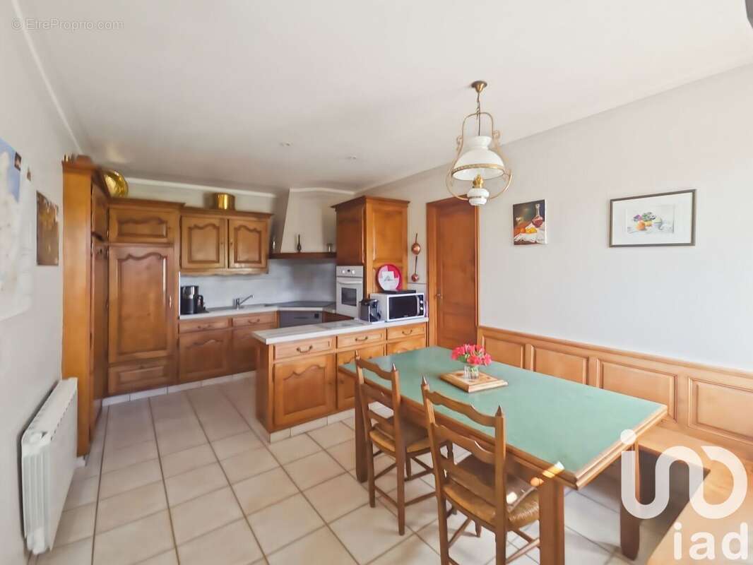 Maison 207 m² à Bricqueville-La-Blouette  - photo 7