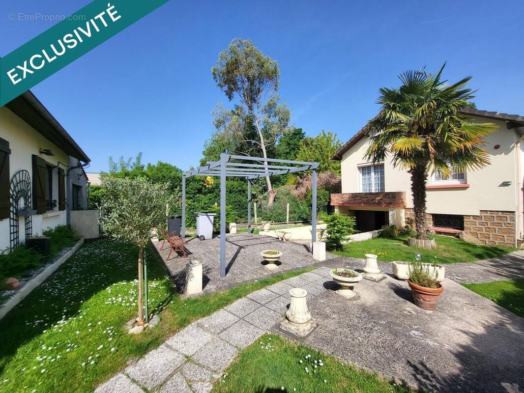 Photo 1 - Maison à BREUILLET