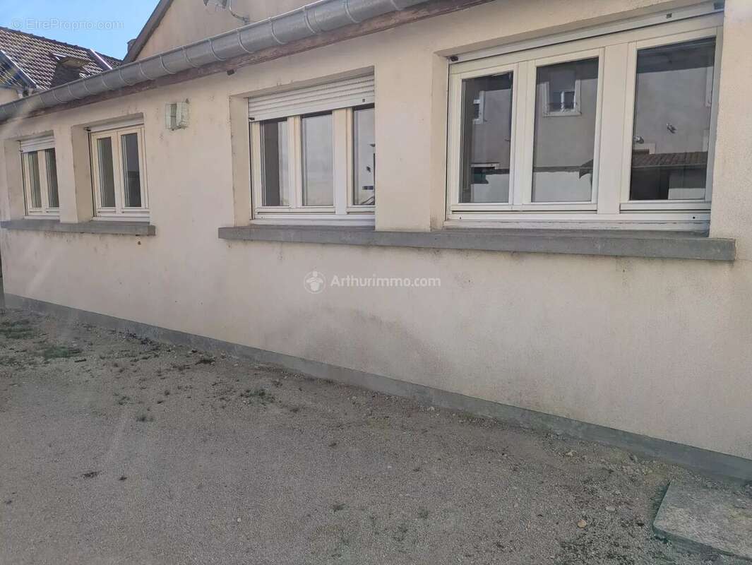 Appartement à NEUFCHATEAU