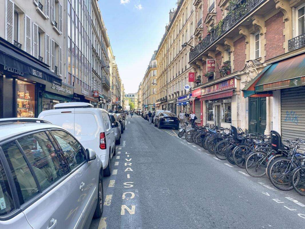Appartement - Paris 17 Batignolles - 77m² - photo 11