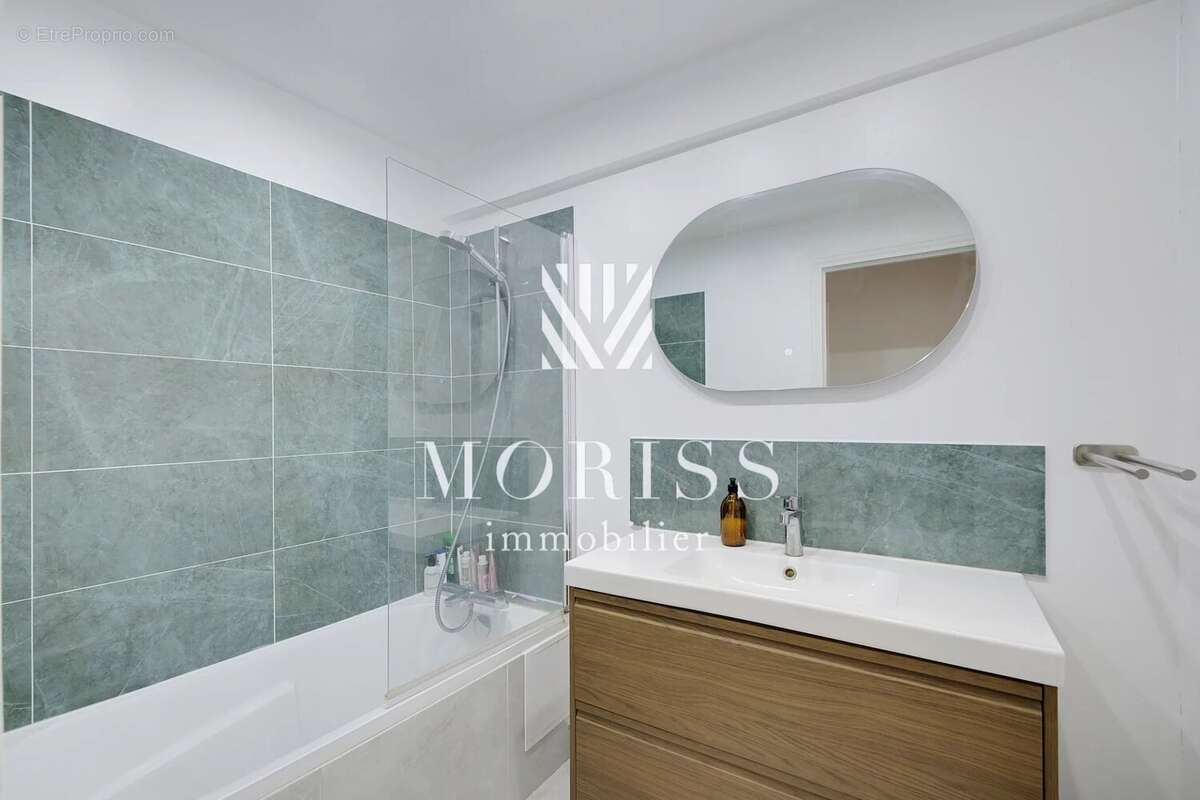 Appartement à PARIS-11E