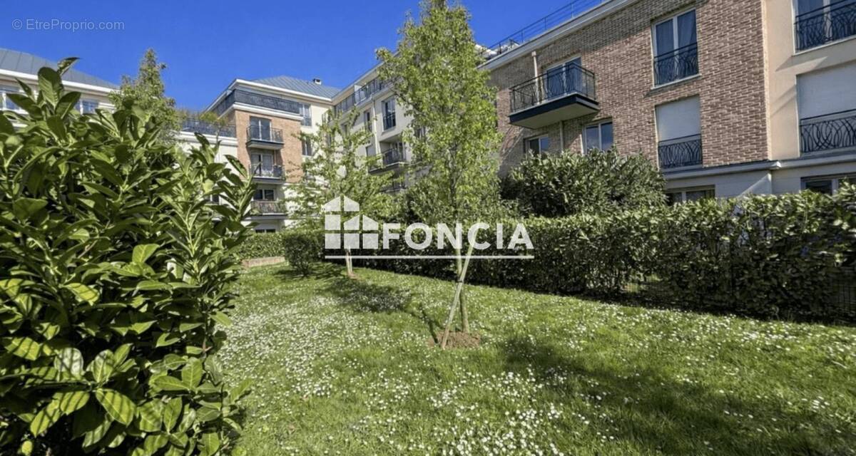 Appartement à SAINT-GRATIEN