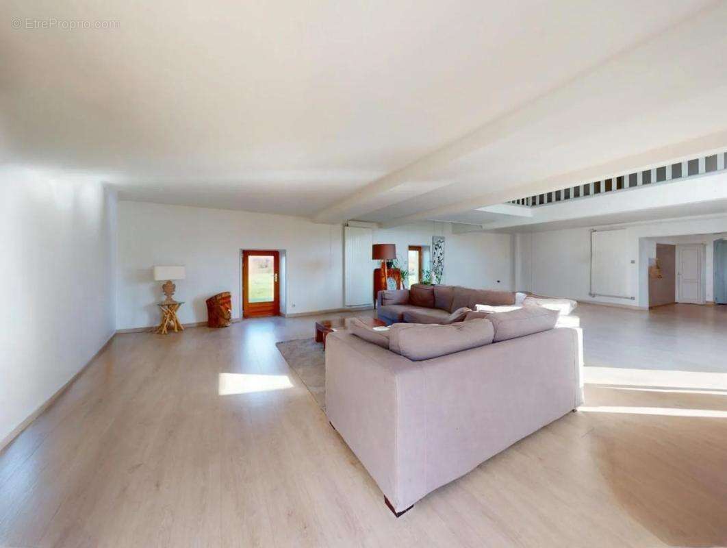 Maison à LAPEYROUSE