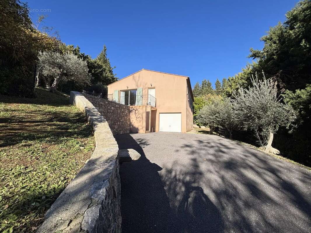 Maison à BARGEMON