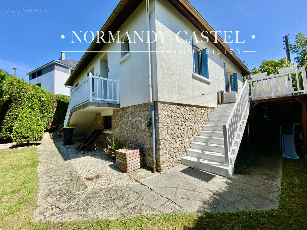 Maison à TROUVILLE-SUR-MER