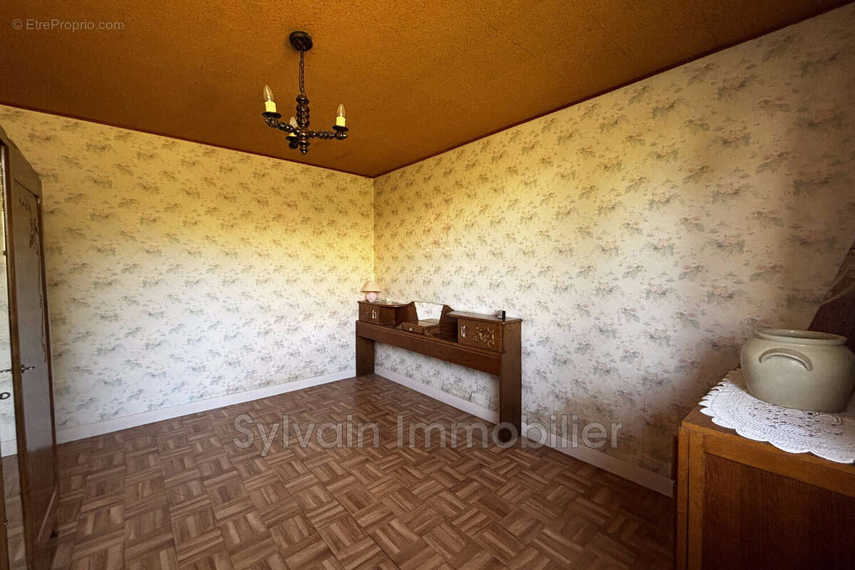 Maison 80 m² à Meru  - photo 8