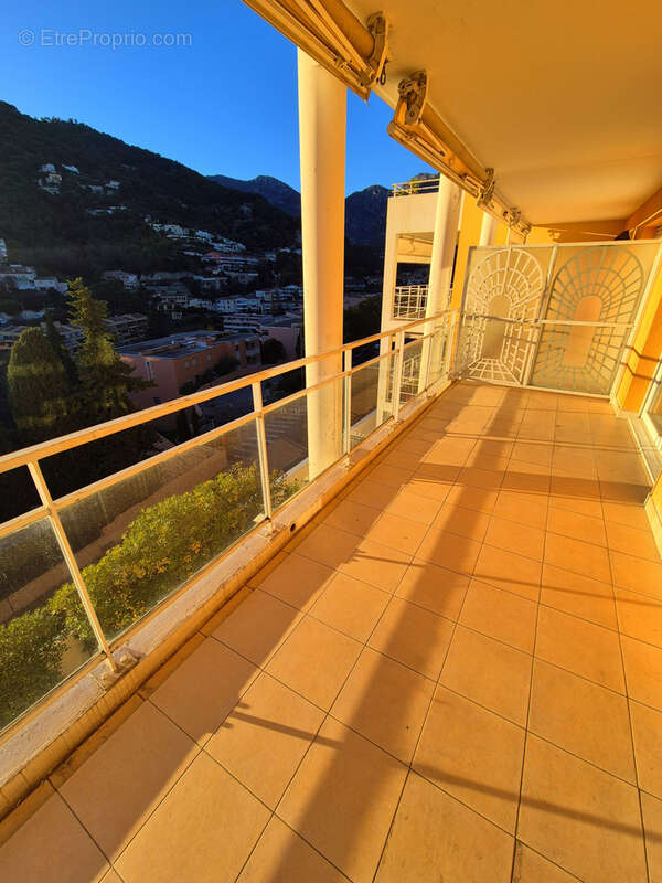 Appartement à MENTON