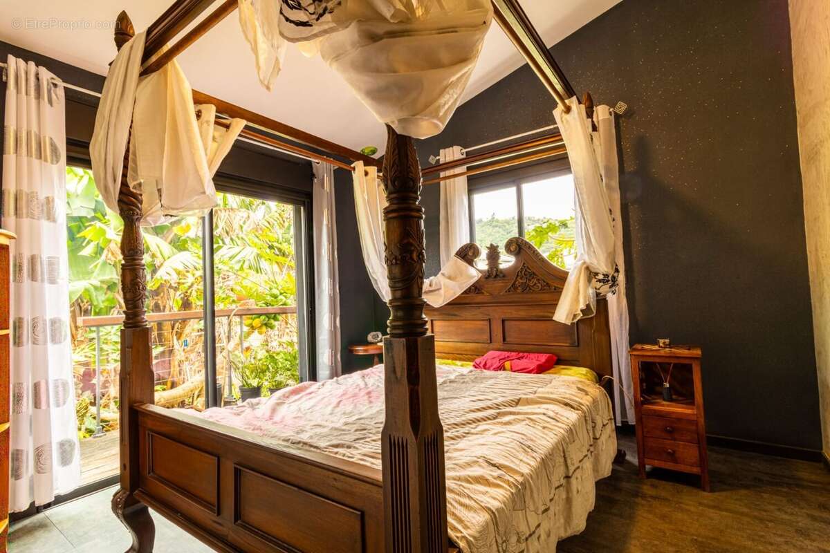 Maison à ENTRE-DEUX