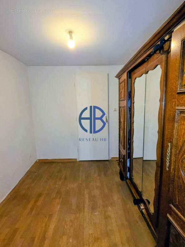 Maison à LES AVENIERES