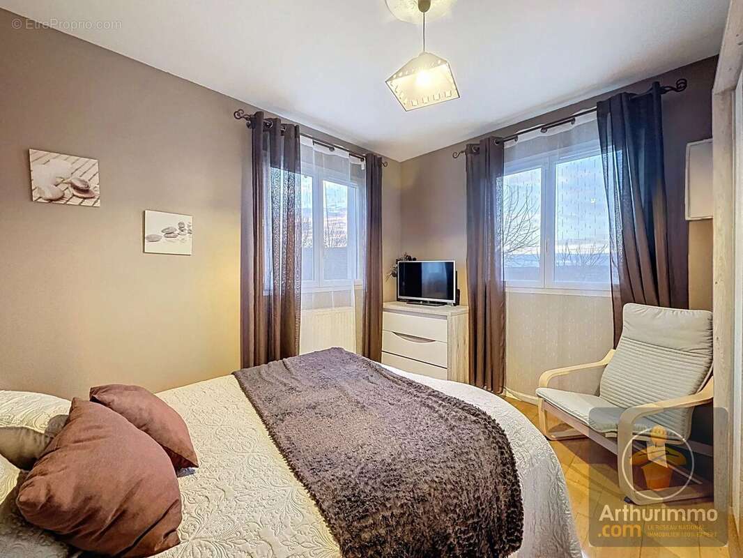 Maison à VILLENEUVE-SAINT-GEORGES