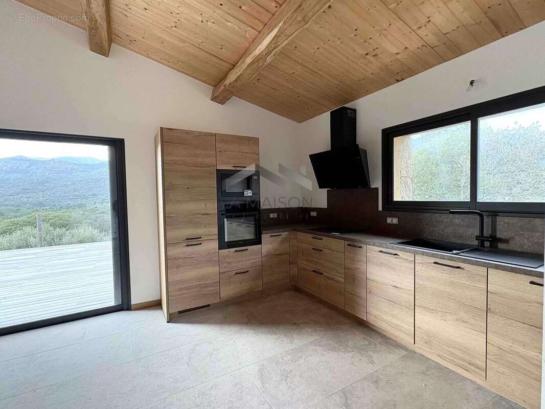 Maison à SOTTA