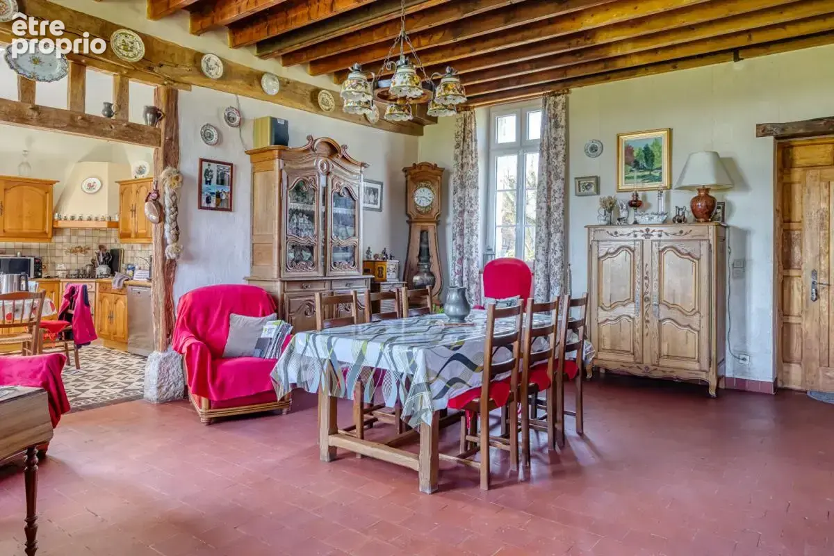 Manoir  du XVI ème , 218 m2 + grenier + cellier/  1480 m2 de dépendances sur 1,6ha - photo 8