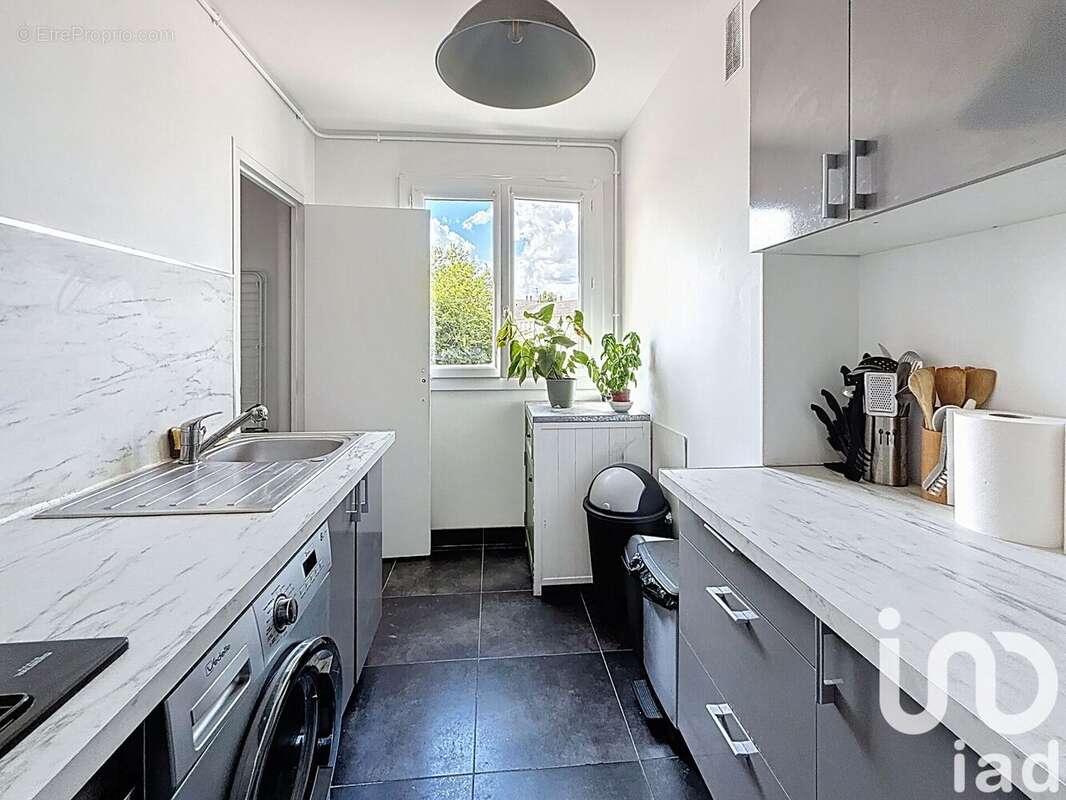 Photo 3 - Appartement à POISSY