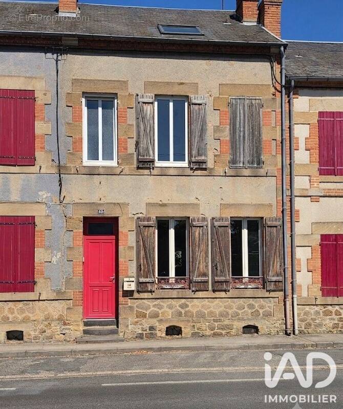 Photo 1 - Maison à YZEURE