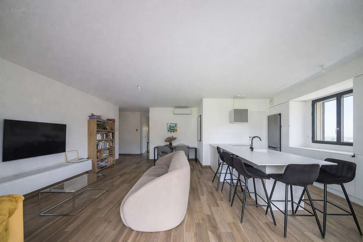 Appartement à FURIANI