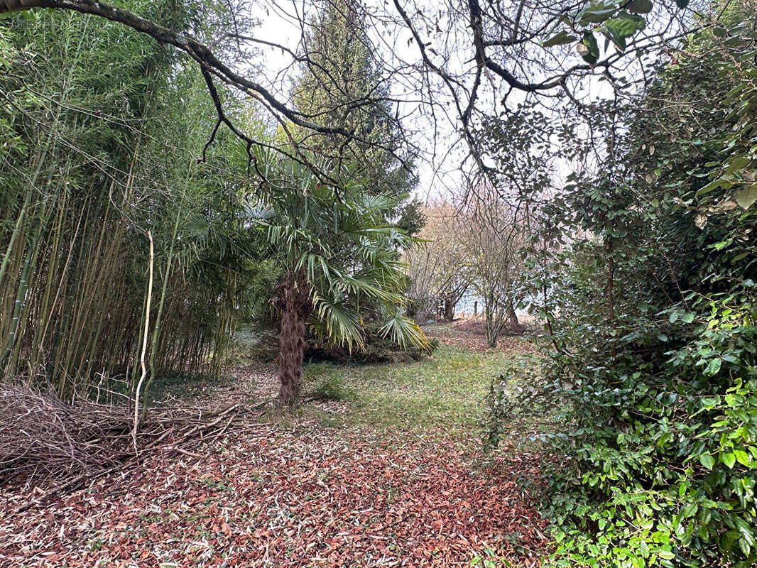 Autre à COURCELLES-EN-BASSEE