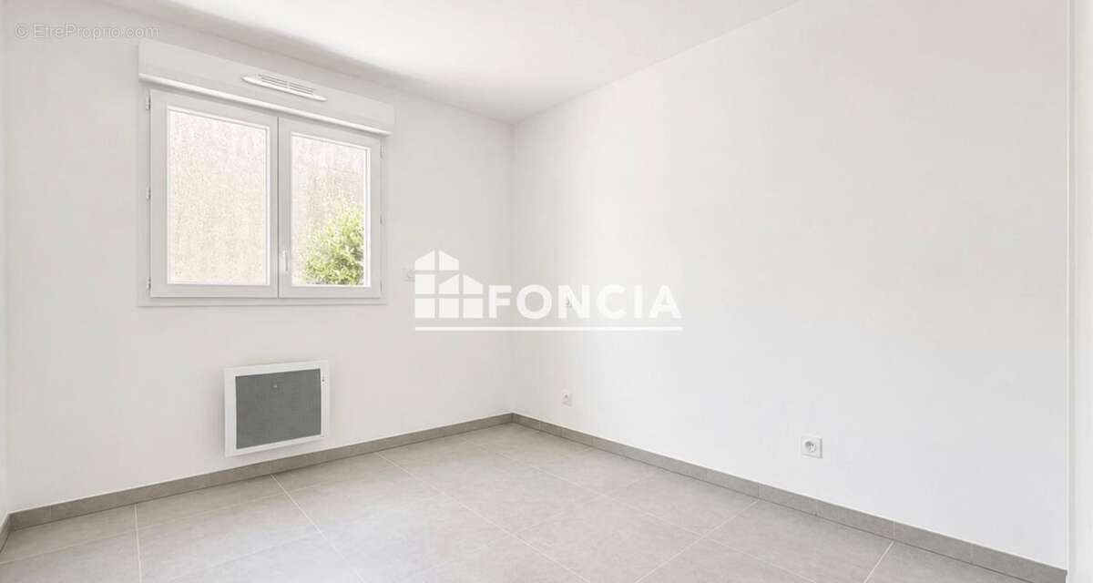 Appartement à VIAS