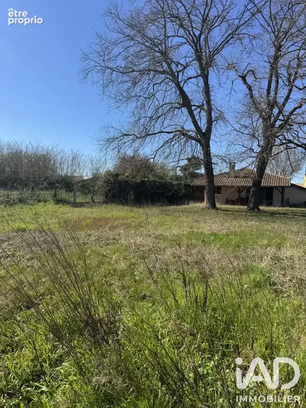 Photo 1 - Maison à LE HAILLAN