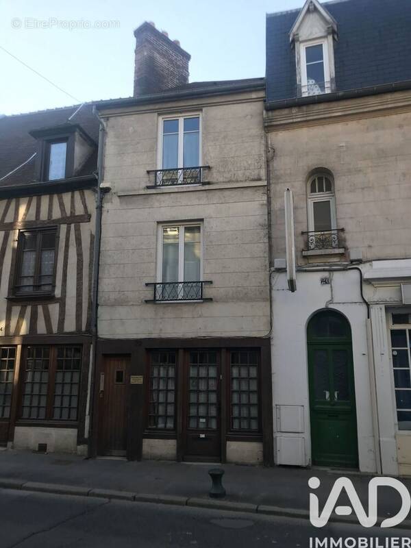 Photo 1 - Appartement à COMPIEGNE
