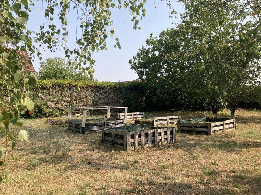 Maison de village avec de vastes espaces de vie - photo 16