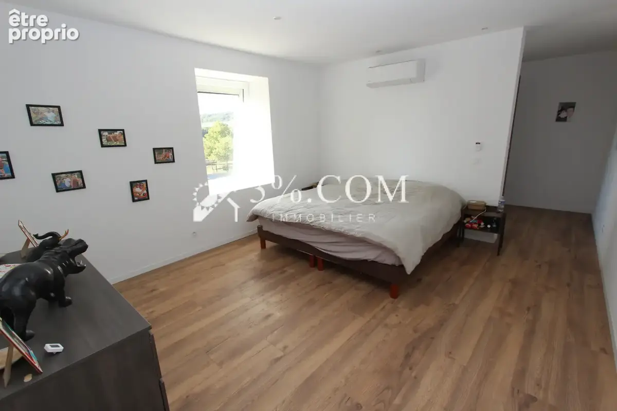 Maison 8 pièces 299 m2 - 6 chambres - Jardin- DPE:B - photo 9
