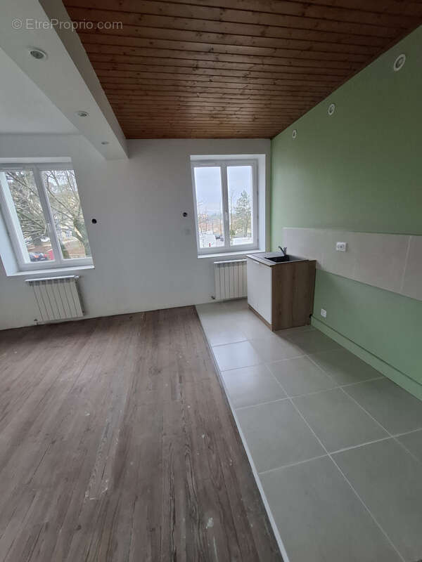 Appartement à BOURG-DE-PEAGE
