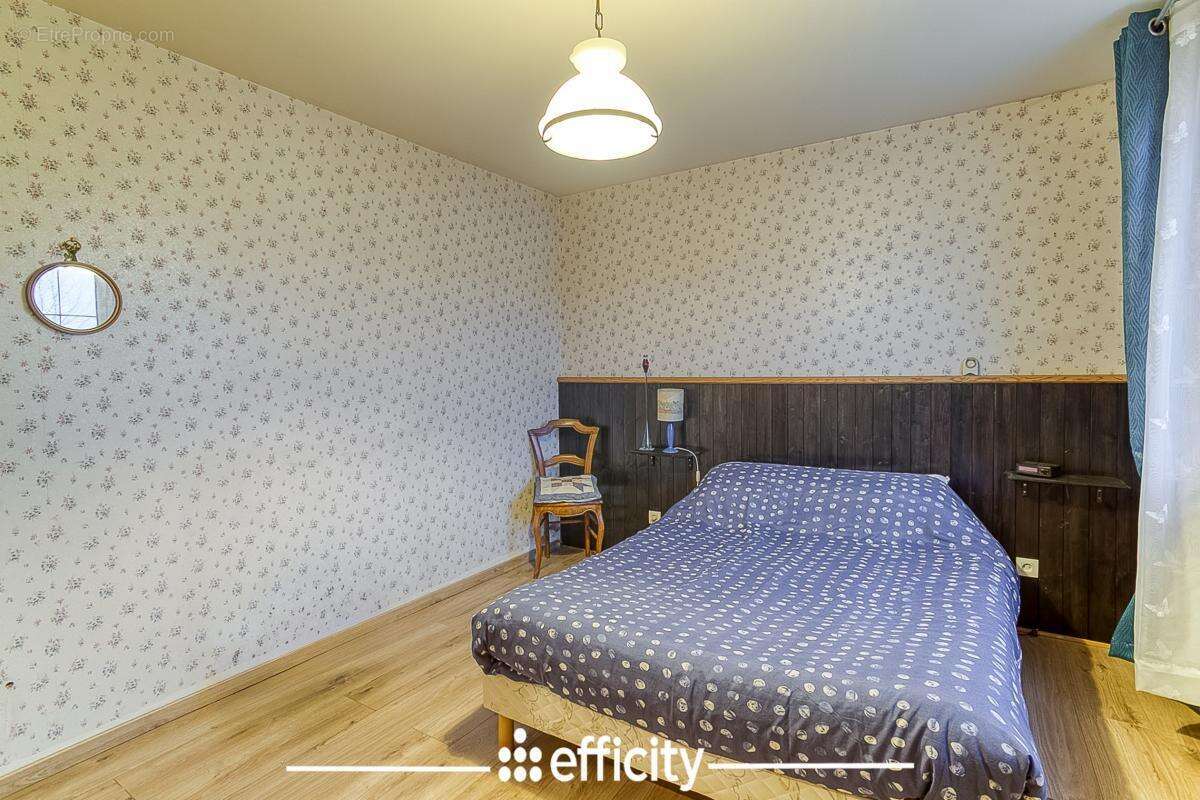 Maison à CHASSE-SUR-RHONE