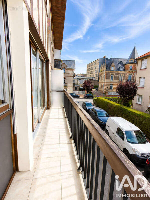 Appartement 58 m² à Deauville  - photo 2