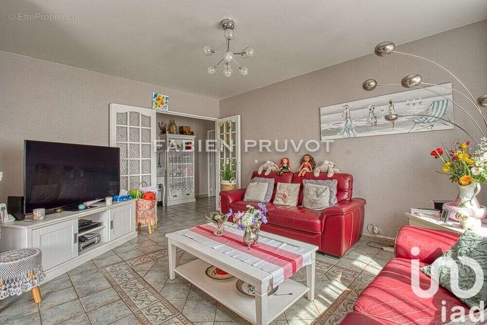 Photo 2 - Appartement à MONTIGNY-LES-CORMEILLES