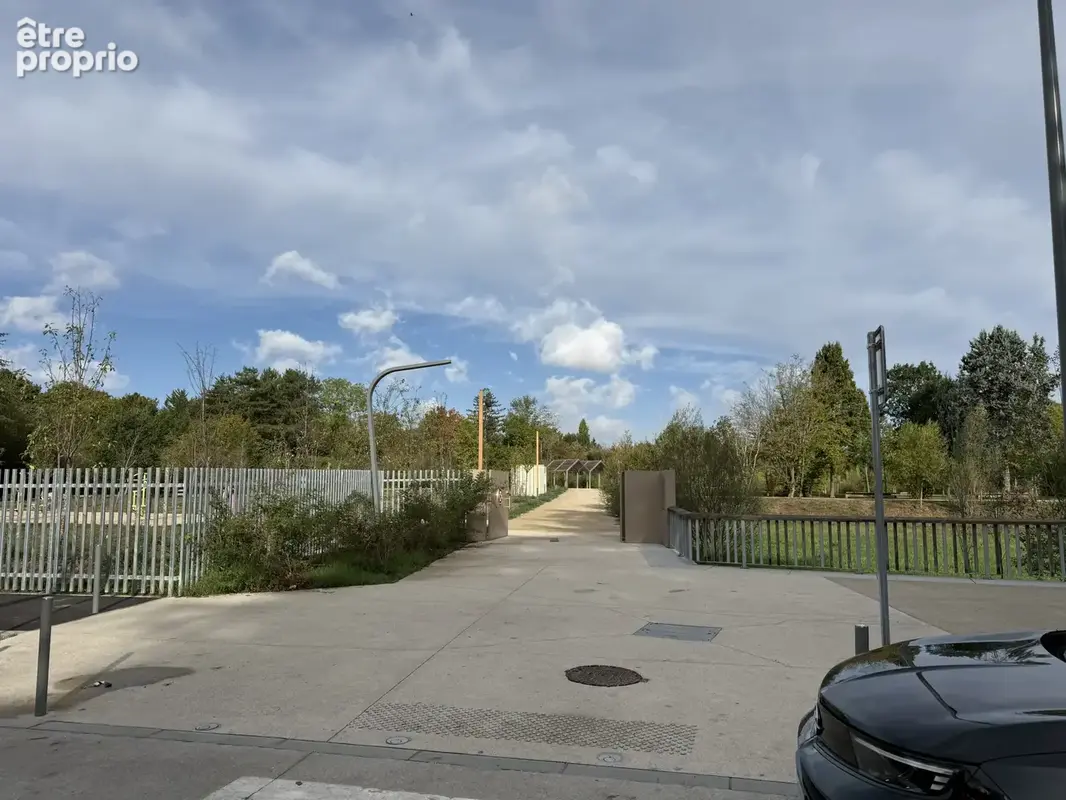 - Studio de 20.85m2  + balcon et parking en vente à Villepinte - - photo 8