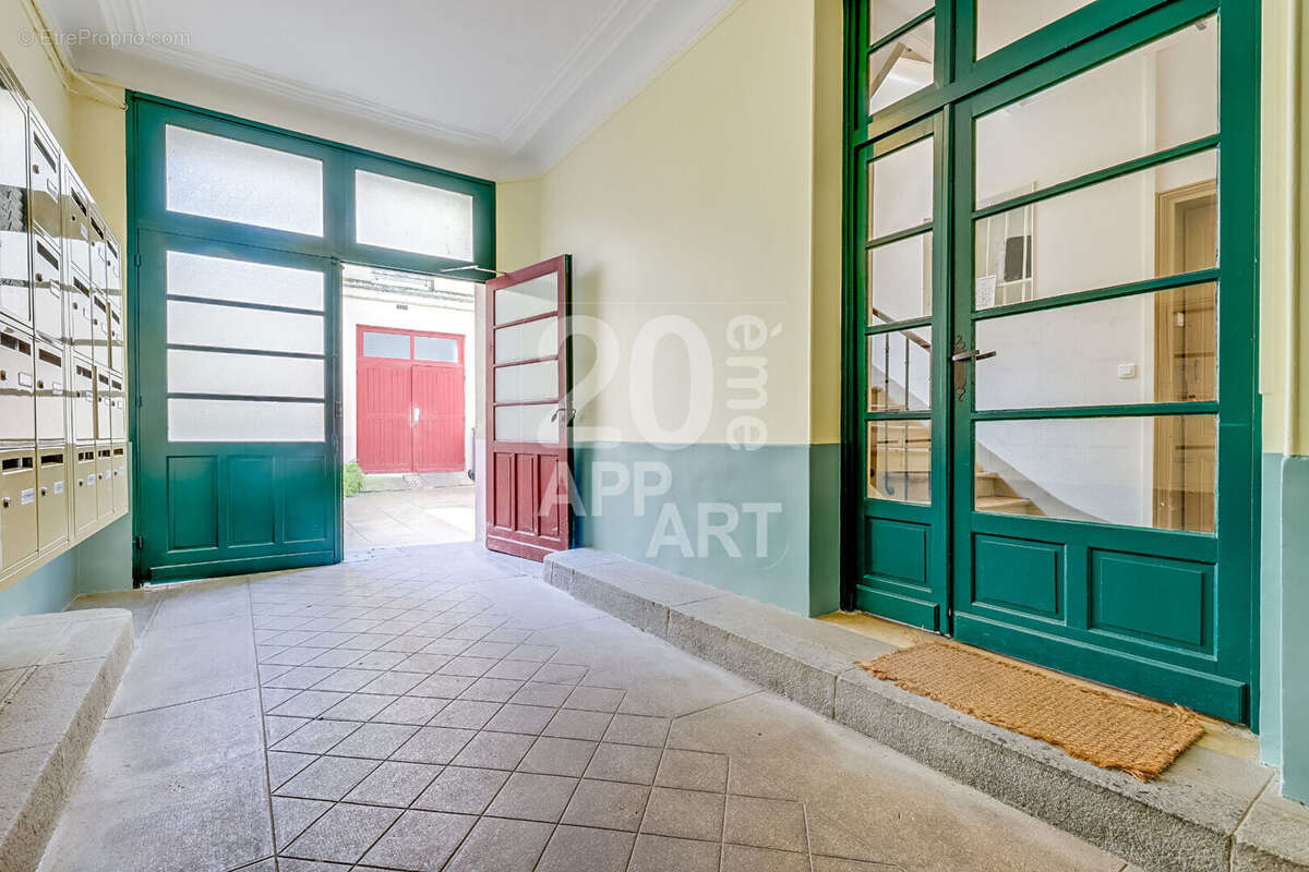 Appartement à PARIS-20E
