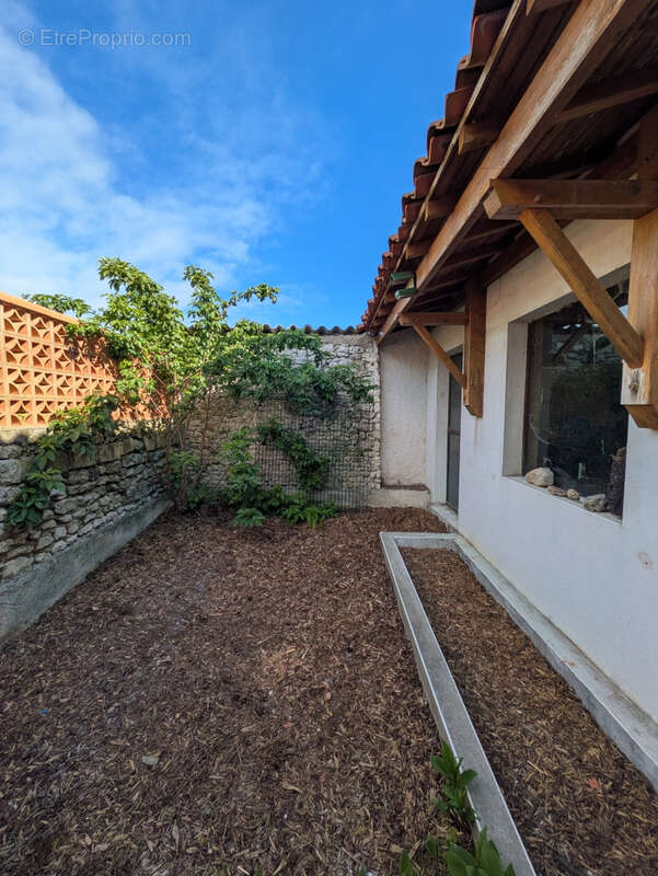 Maison à MONTILS
