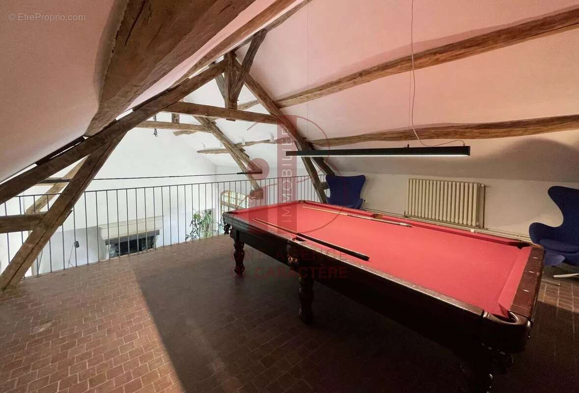 Maison à FONTAINEBLEAU