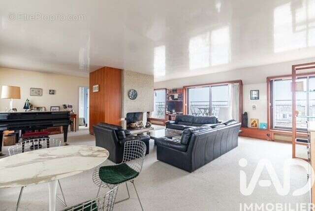 Photo 3 - Appartement à PARIS-14E