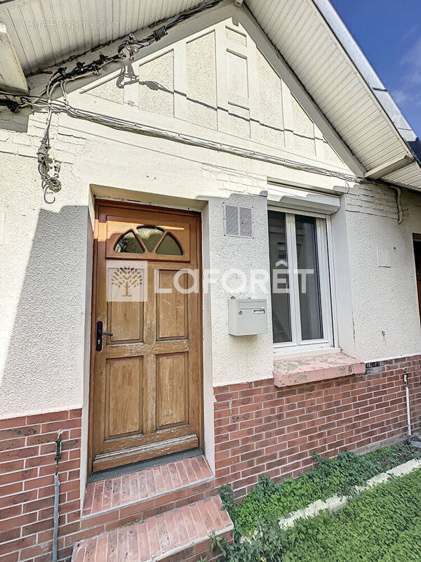 Maison à PETIT-COURONNE