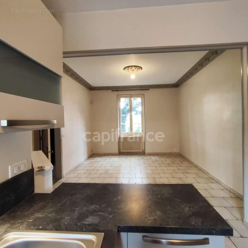 Maison à LES AVENIERES