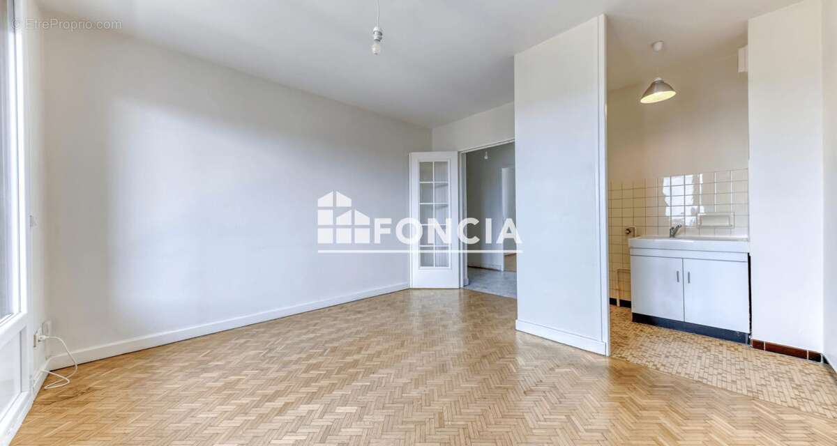 Appartement à VILLEURBANNE