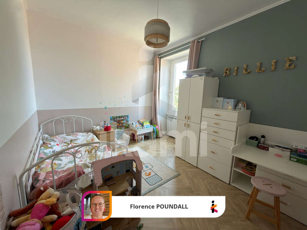 Moras-en-Valloire, maison de 226 m2 avec 6 chambres sur terrain avec pisicne - photo 9