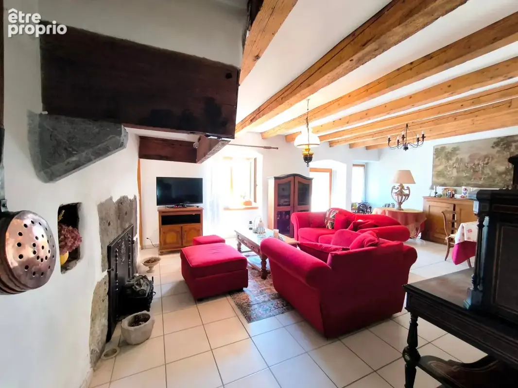 Batisse chargée d'histoire - photo 24